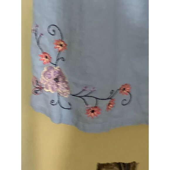 Sag Harbor Light Blue Embroidered Linen Blend Capri Pants‎ Sz 18 Lagenlook Beach - Picture 10 of 13